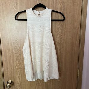 Lace turtleneck tank